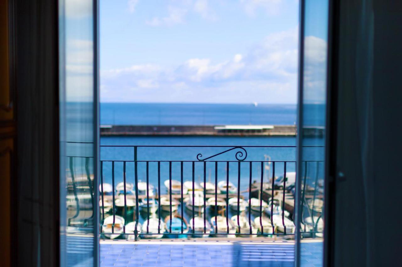 Capri Holiday Home With A Sea View Экстерьер фото
